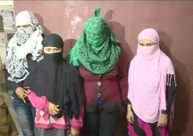 शहर में चल रहा था सेक्स रैकेट, 4 युवतियांं और तीन युवक गिरफ्तार