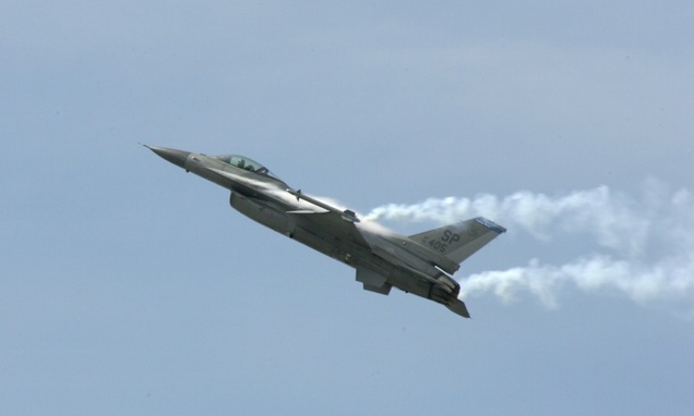 काहिरा: सेना का F-16 लड़ाकू विमान दुर्घटनाग्रस्त