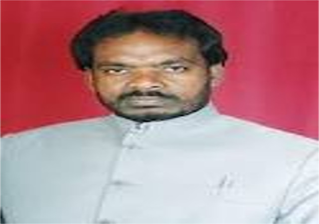 भाजपा नेता पर लगा करोंड़ों घोटाले का आरोप