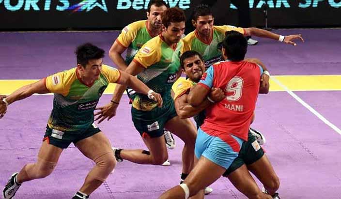 पिंक पैंथर्स को पटना ने दी पटखनी