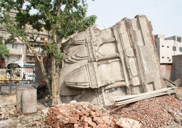पाकिस्तानः मेट्रो प्रोजेक्ट के लिए ऐतिहासिक जैन मंदिर को तोड़ा