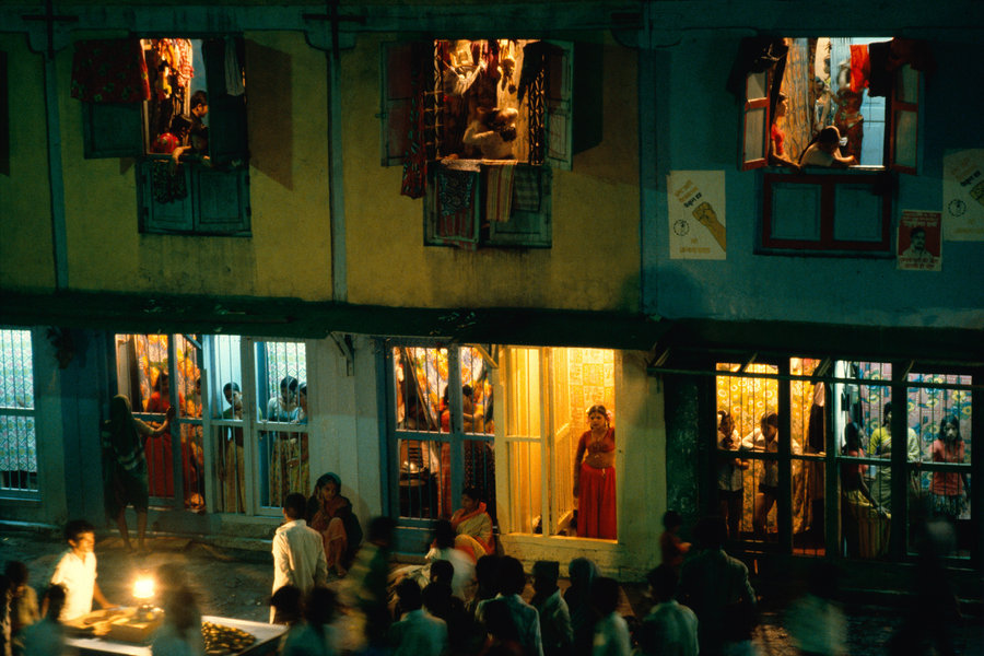 सोनागाछी के यौनकर्मियों की जिंदगी संवारने की पहल