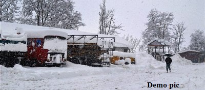 अमेरिका में बर्फीले तूफान के चलते 16 हजार उड़ाने रद्द