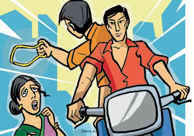 महिला से चेन स्नैचिंग, मामला दर्ज