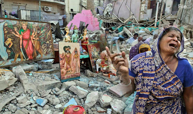 PAK: मरम्मत के नाम पर हिंदू मंदिर कर रहे ध्वस्त