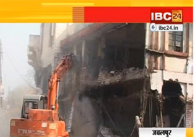 शहर में अतिक्रमण के खिलाफ अभियान जारी