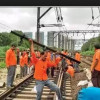 रेलवे की चूक से बड़ा हादसा, पटरी पर काम कर रहे 4 गैंगमैन की कटकर मौत