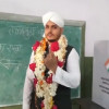 बारातियों के साथ वोट डालने पहुंचे दूल्हे राजा, मशीनों की खराबी पर दिग्विजय सिंह ने ये कहा
