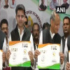 राजस्थान में कांग्रेस ने जारी किया घोषणा पत्र, बुजुर्ग किसानों को पेंशन, महिलाओं को आजीवन मुफ्त शिक्षा जैसे वादे