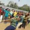 स्पोर्ट्स डे के दौरान टग ऑफ़ वॉर  खेलते समय  छात्र की मौत