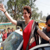 प्रियंका गांधी के रोड शो के दौरान एनएसयूआई और भाजपा कार्यकर्ताओं में बहस ,पुलिस पहुंची बीच बचाव में