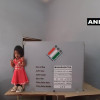 विश्व की सबसे छोटी  महिला ज्योति आमगे ने डाला अपना वोट,अधिक से अधिक मतदान की अपील