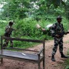 चुनाव करा कर लौट रहे  मतदान दल पर हमला, सुरक्षा बलों के साथ मुठभेड़ में एक नक्सली मारा गया