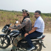 मोटरसाइकिल पर सवार होकर कलेक्टर पहुंचे नक्सल प्रभावित गांव, वर्षो बाद आए अधिकारी को देख ग्रामीणों में दिखा उत्साह