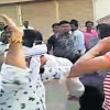 पोलिंग बूथ में भिड़ गए भाजपा-कांग्रेस कार्यकर्ता, पीठासीन अधिकारी पर ग्रामीणों की वोटिंग करने का आरोप