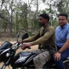 सुकमा कलेक्टर चंदन कुमार और एसपी शलभ सिन्हा अचानक पहुंचे नक्सलियों के इलाके, गांव के विकास कार्यों का लिया जायजा
