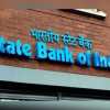 SBI ग्राहकों को फिर लगा झटका, लगातार दूसरे महीने हुई ब्याज दरों में कटौती