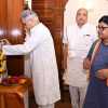 सीएम बघेल ने रानी दुर्गावती के बलिदान दिवस पर उनके तैल चित्र पर माल्यार्पण कर दी श्रद्धांजलि