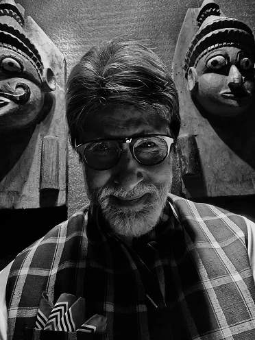 अमिताभ बच्चन कराने जा रहे मेजर ऑपरेशन ! निजी ब्लॉग पर दी जानकारी