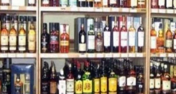 कल से बंद हो जाएंगे प्रदेश के 49 बीयर बार, 30% तक सस्ती होगी विदेशी शराब, एक अप्रैल से लागू होगी नई आबकारी नीति
