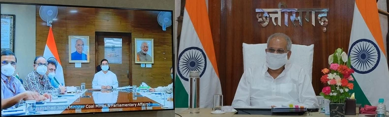 कोयला मंत्री प्रहलाद जोशी ने की छत्तीसगढ़ की सराहना ,खनिज ब्लॉकों की नीलामी की तैयारी करने पर जताई खुशी