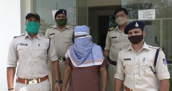 ऑनलाइन ठगी के अंतर्राष्ट्रीय रैकेट का भांडाफोड़, चार आरोपी गिरफ्तार, गिरोह में पाकिस्तान और चीन के दो मास्टरमाइंड